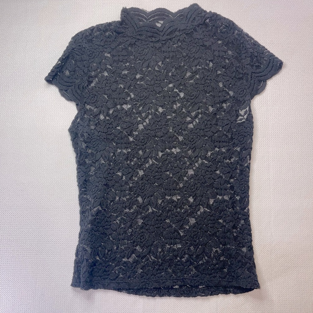Black Scalloped Lace Top Size Small A